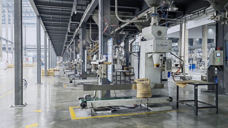 新型防水材料施工：一平方材料用量如何精准控制？**